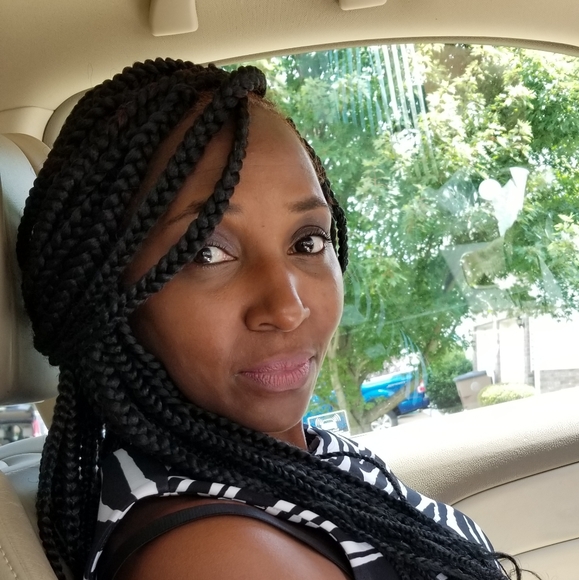 Meet your Posher, Reva - Picture 1 of 1